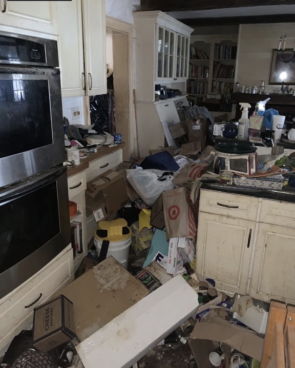 hoarder clean up