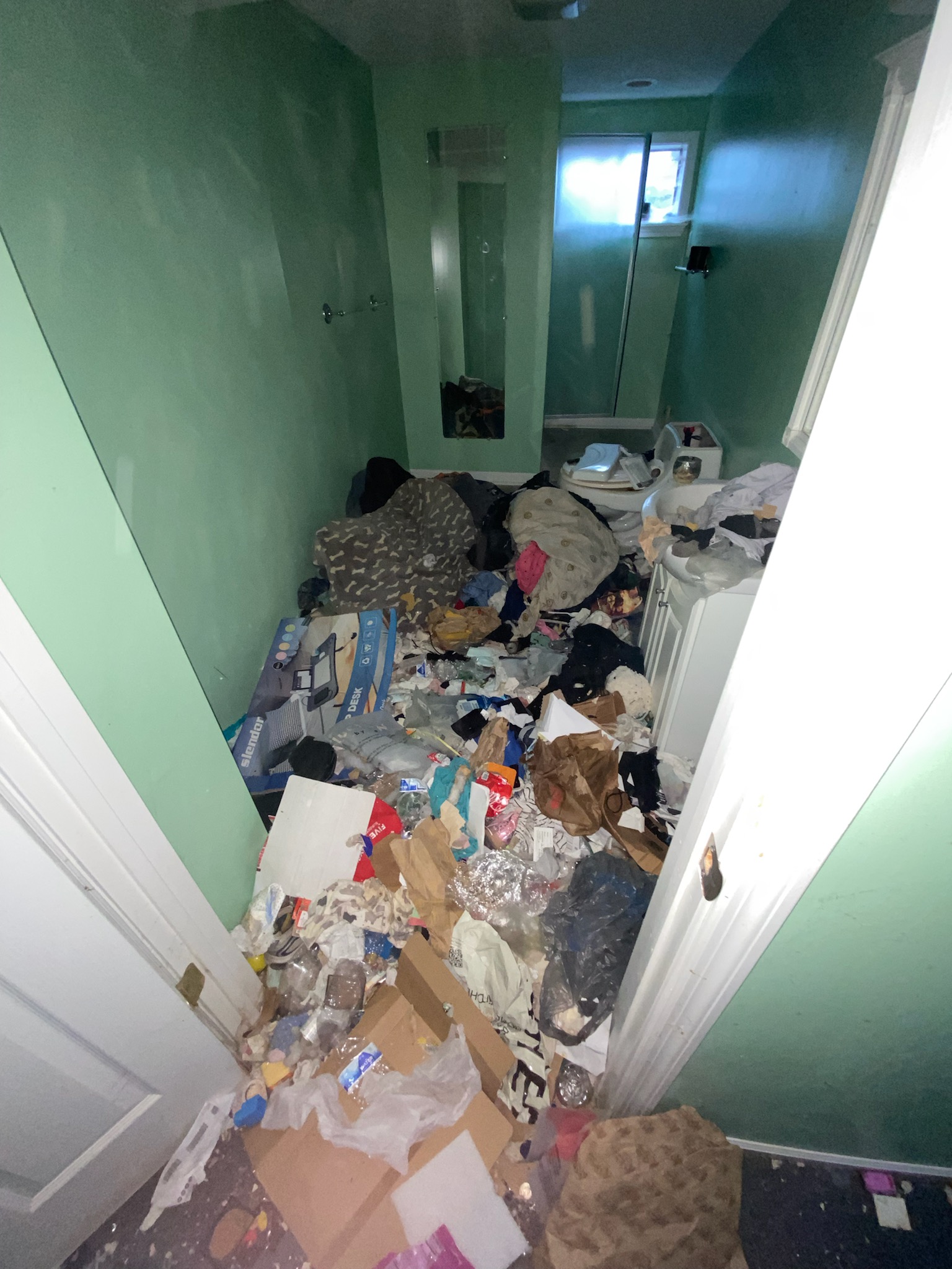 hoarder house